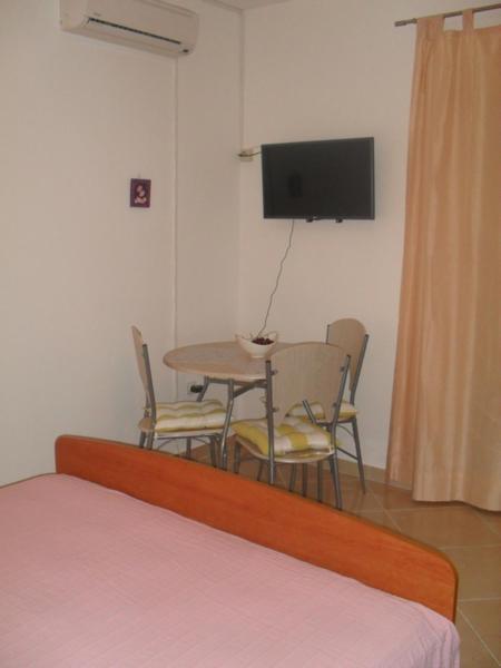 Studio Apartmani Krstina Sukošan Exterior foto